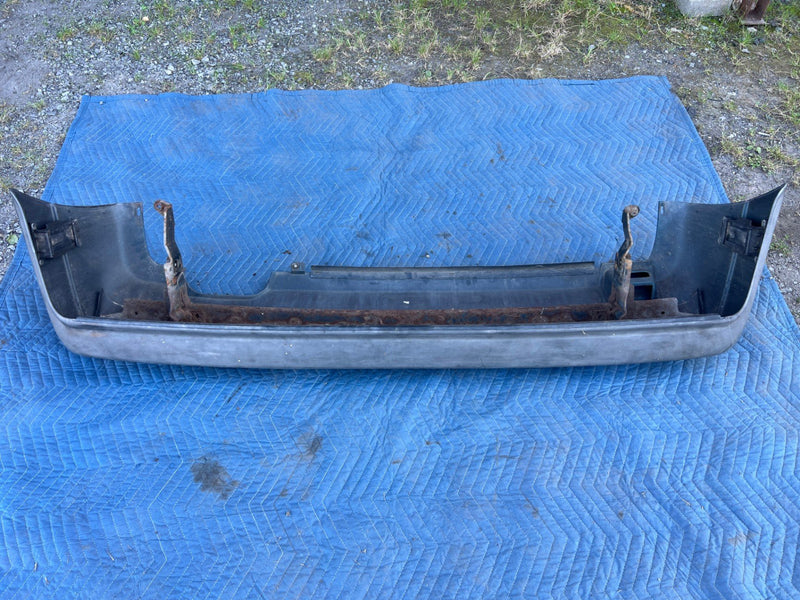 1985-1992 Volkswagen VW Golf Rear Bumper Assembly Green 191807417 OEM #6182EM