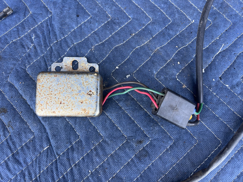 1973 Volvo 140 142 - Headlight Relay