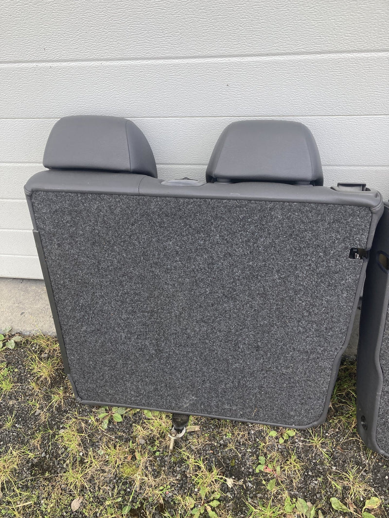 2001-2005 Volkswagen Passat Rear Seat Black Sedan OEM #5531M