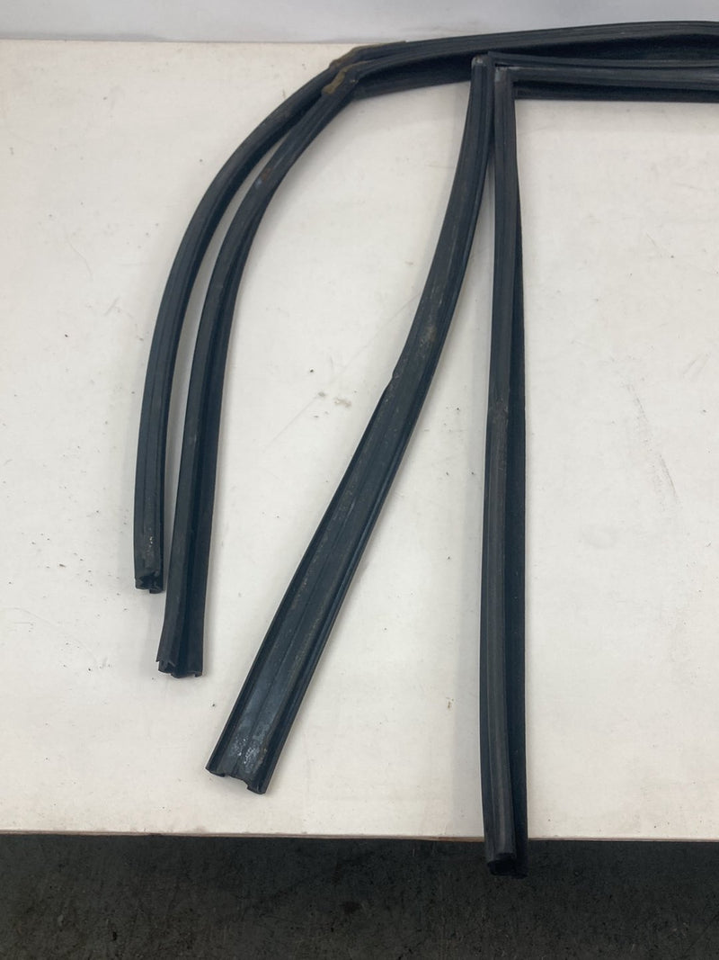 1986-1993 Volvo 240 244 Window Track Seal Gasket Set of 4 OEM #4886M