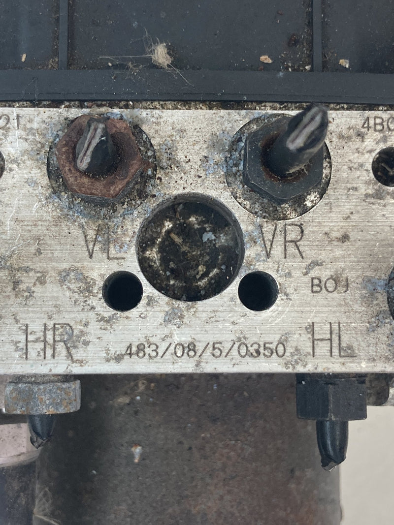 2001-2005 Volkswagen Passat ABS Pump Bosch OEM #5519M