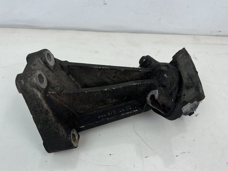 1983-1985 Porsche 944 Passenger Right Engine Motor Mount Bracket OEM #5664EM