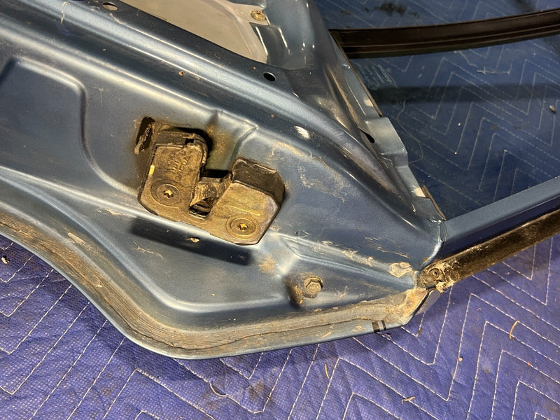 1984-1989 Volvo 740 760 Sedan Blue Metallic Rear Passenger Right Door OE #1562EM