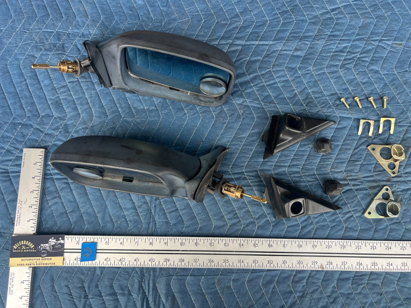 1986-1993 Volvo 240 244 245 RH & LH Side Mirror Manual Adjustment Set OE #4089EM