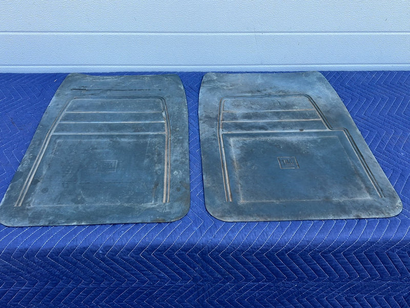 1988-1998 Chevrolet Silverado GMC OBS Right Left Floor Mat Pair Blue OEM #5506EM