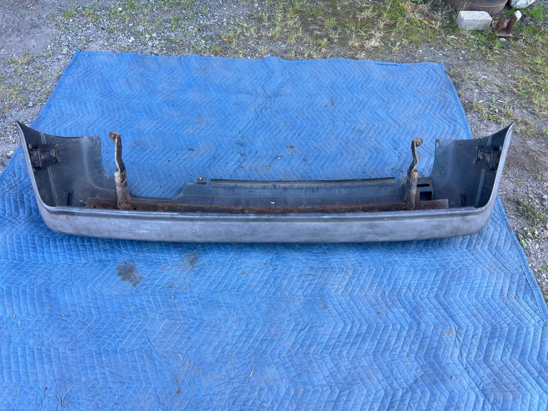 1985-1992 Volkswagen VW Golf Rear Bumper Assembly Green 191807417 OEM #6182EM