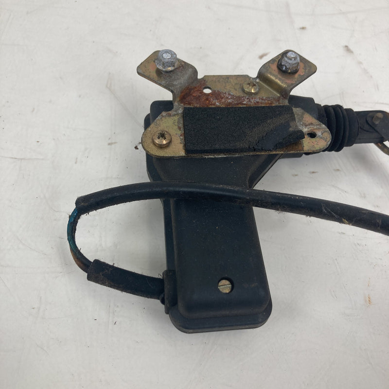 1981-1985 Volvo 240 245 Door Lock Actuator Rear Right 1315177 OEM