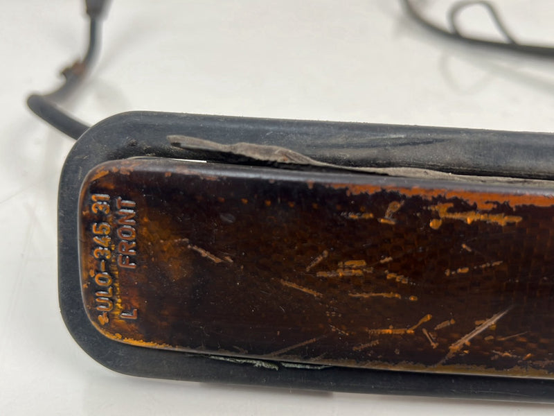 1983-1985 Porsche 944 Front Right Left Marker Light Pair 94463141200 OEM #5679EM