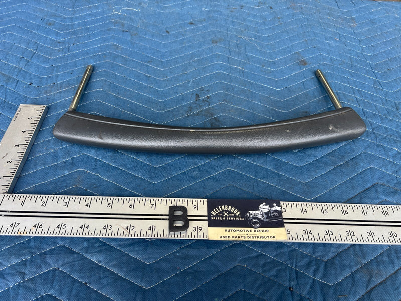 1999-2007 Chevy Silverado Front Dash Passenger Grab Bar Handle Assist OEM#1533CN