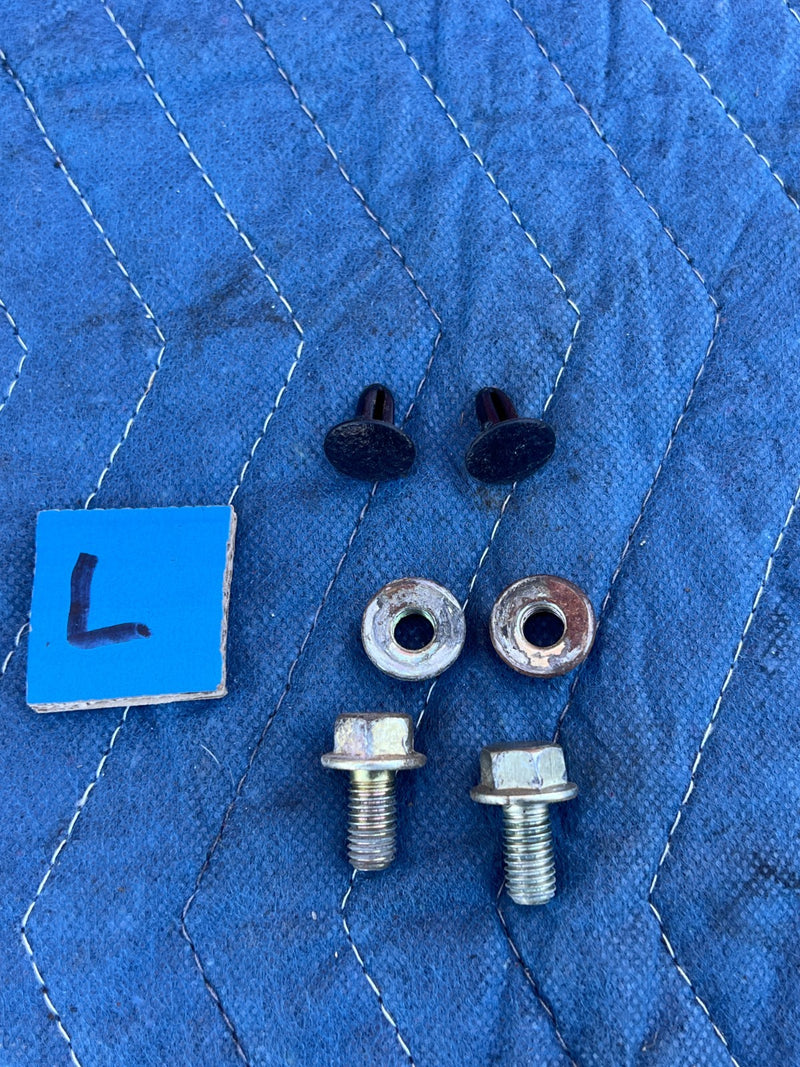 1986-1993 Volvo 240 244 Sedan Passenger Right Seat Mounting Hardware OEM #4317EM