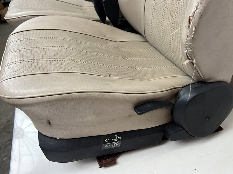 1984-1993 BMW 318i E30 Front Left & Right Bucket Seat Pair Beige OEM #6736EM