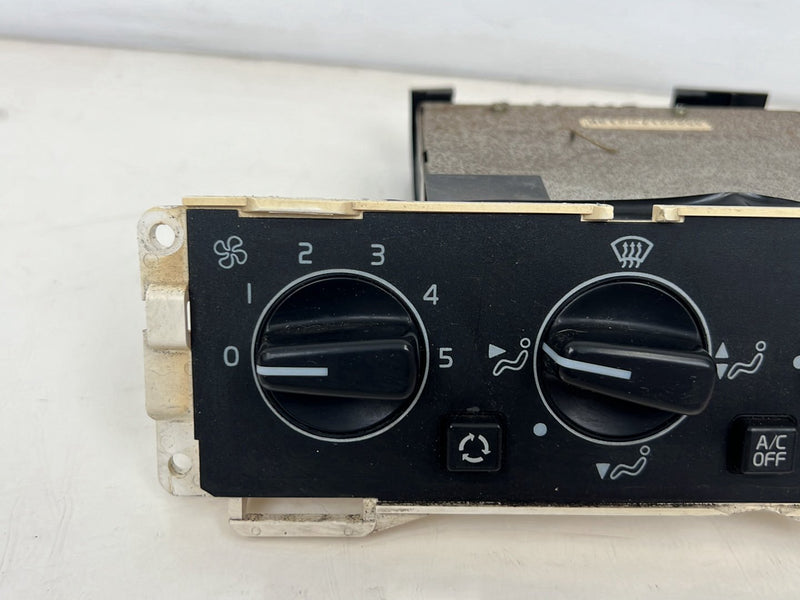 1990-1992 Volvo 740 745 940 HVAC Heat AC Climate Control Switch Panel OE #5897EM