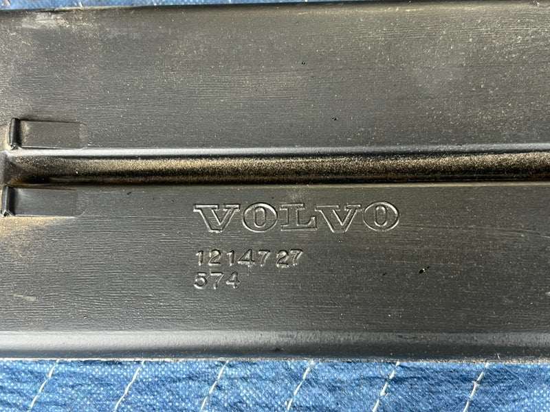 1986-1993 Volvo 240 244 245 HVAC Heat A/C Below Seat Duct Vent Pair OEM #4434EM
