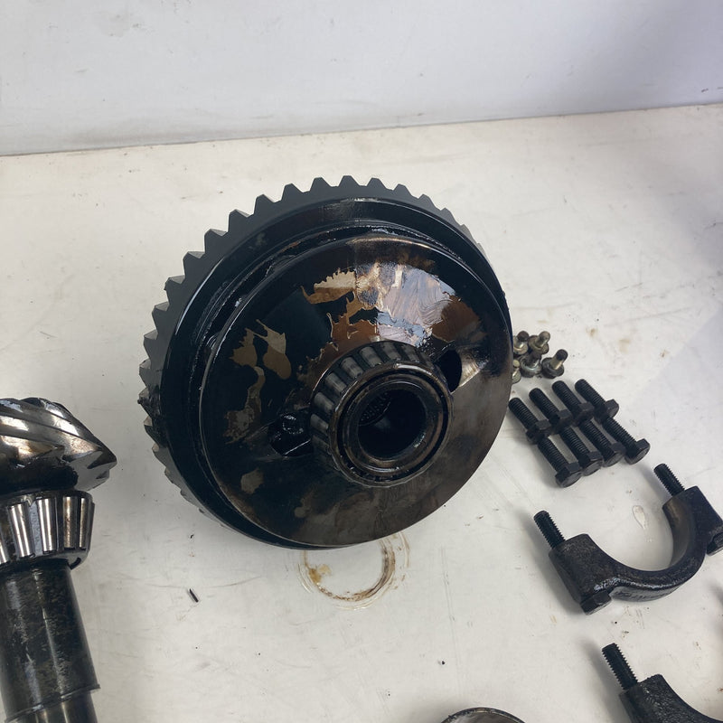 1981-1985 Volvo 240 245 Rear Axle Differential Gear Set 3.31:1 Gear Ratio OEM