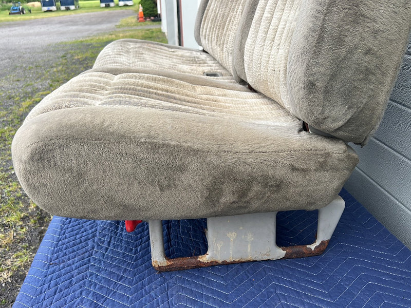 Chevrolet Silverado - Front Seat PN: 22045-1