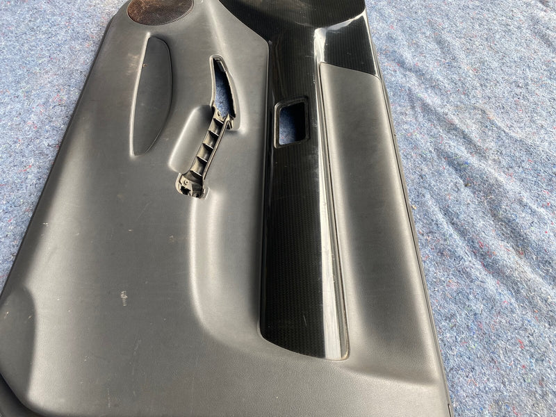99-01 OEM Right Front Pass Side Door Card Grey Carbon RH ISUZU VEHICROSS #630E