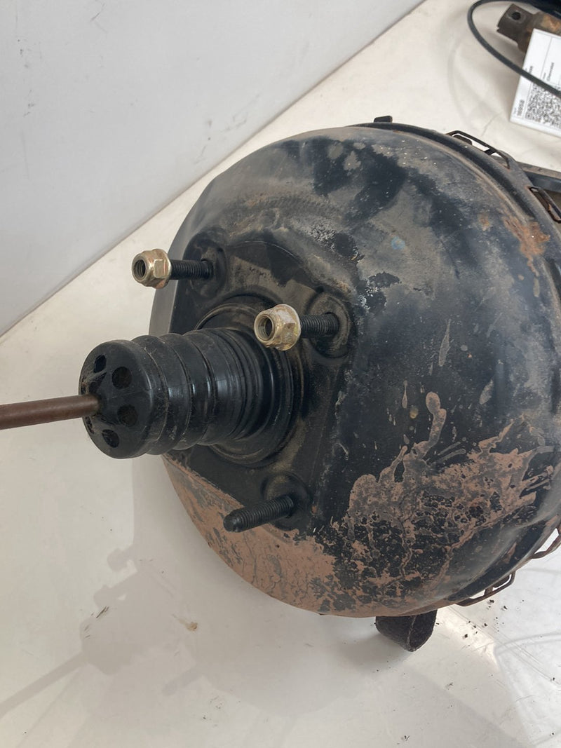 1996 Chevrolet Silverado GMT800 - Brake Booster Master Cylinder