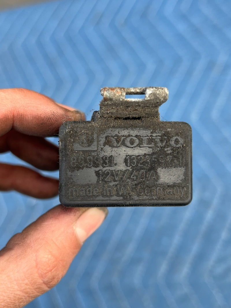 1986-1993 Volvo 240 244 Fuel Pump Radio Suppression Relay 1323592 OEM #4232EM