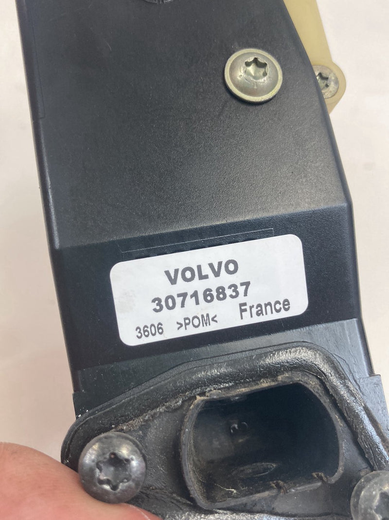 2005 Volvo XC90 I 275 Fuel Door Release Actuator Lock 30716837 OEM #4832M
