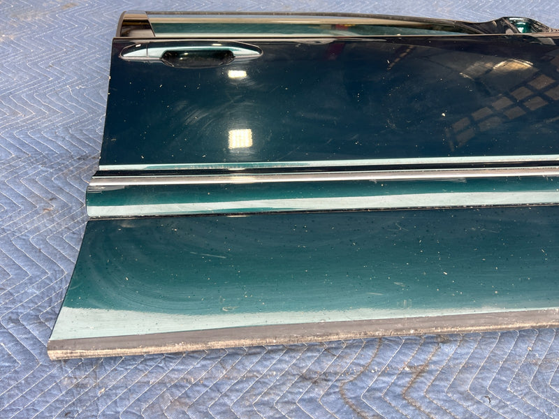 1998-2003 Mercedes W210 E320 Front Passenger Right Door Assembly OEM #4729EM