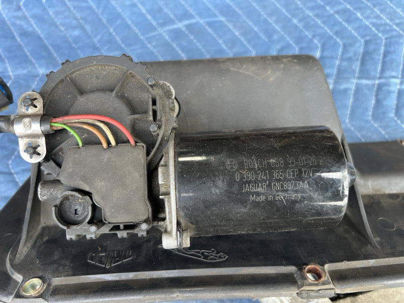 1998-2003 Jaguar XJR XJ8 X308 Windshield Wiper Motor & Transmission OEM #4736E
