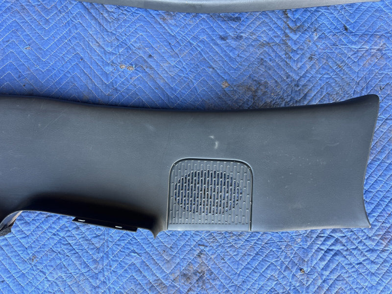 1999-2002 Chevy Silverado GM 1500 2500 B Pillar Trim Gray OEM #1839CN