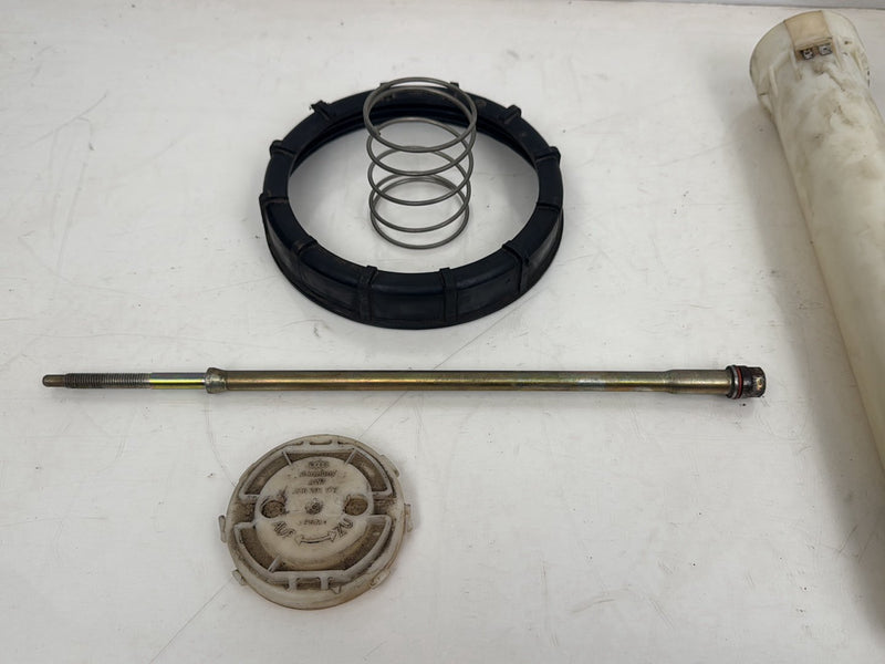 1996-2003 Audi S8 D2 Fuel Pump 4D0298087B/D24D0298133C/4D0906091C/405052002001Z OEM