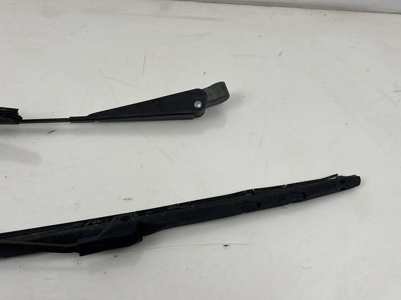 1975-1980 Volvo 244 240 Front Left & Right Wiper Arm Pair OEM #5285EM