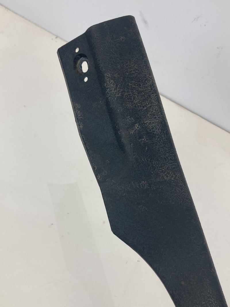 1992 Volvo 940 944 - Door Sill Rear PN: 1349038 1349039