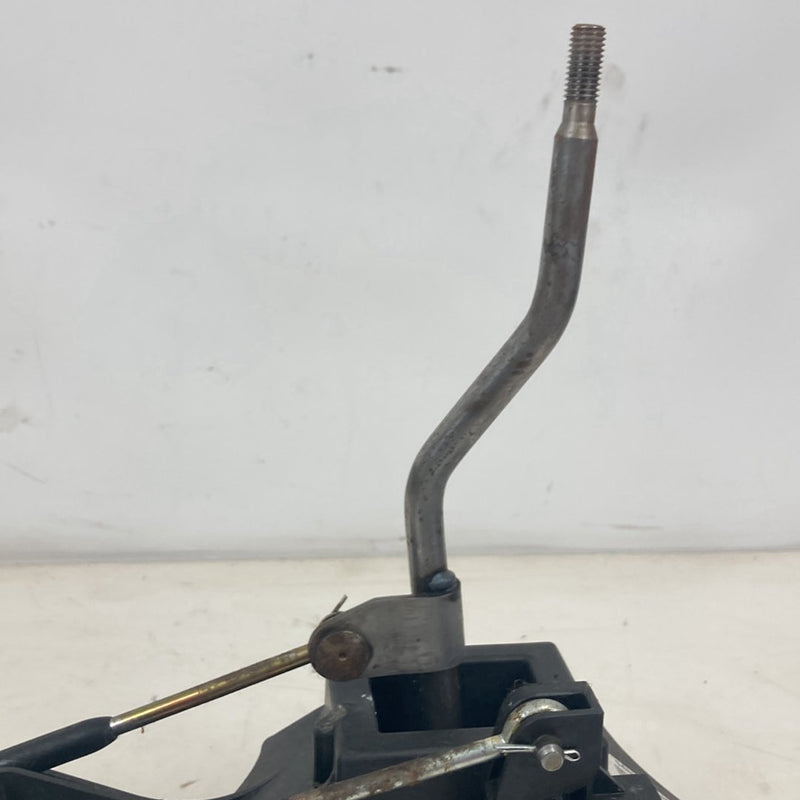 2002-2004 Honda CR-V RD2 Manual Shifter Assembly 5 Speed OEM #5092M