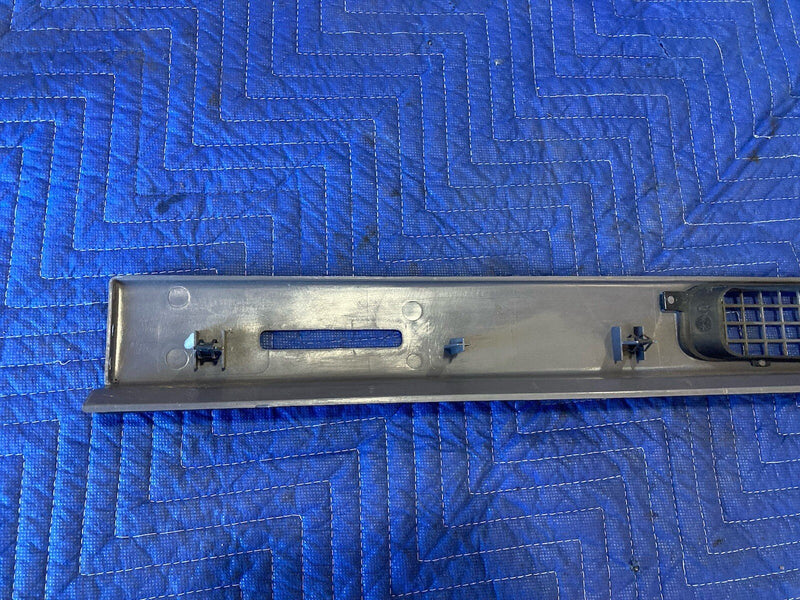 1997-2002 Jeep Wrangler TJ Dash Defrost Vent Panel Top 5dp58tc3 OEM #3290M