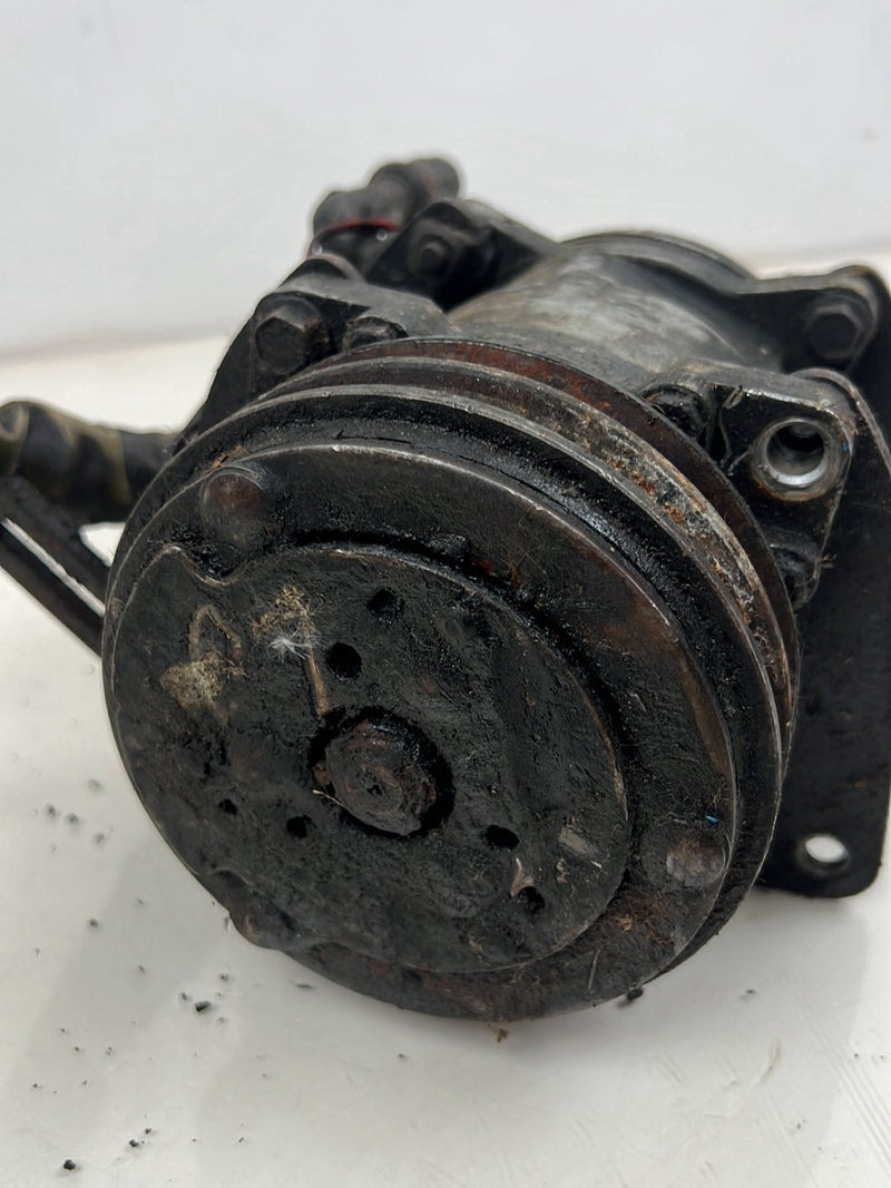 1975-1980 Volvo 244 240 Air Conditioning A/C Compressor OEM #5371EM