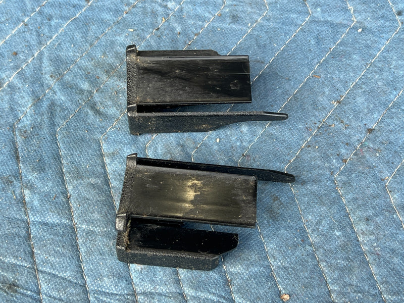 1996-2003 Mercedes W210 E320 Seat Bolt Hardware & Trim Cover Set OEM #4673EM