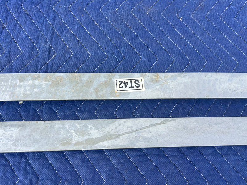 Chevrolet Silverado Fuel Tank Strap Pair ST42 OEM #5535EM