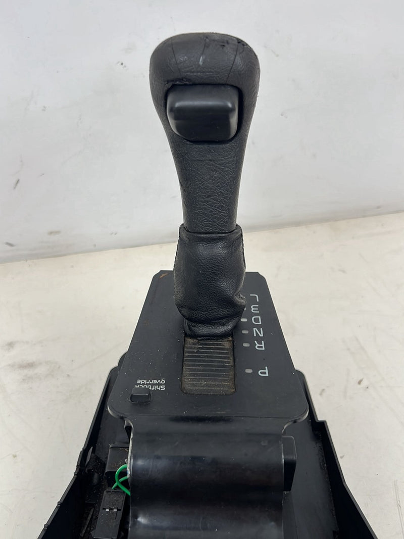 1993-1997 Volvo 850 Automatic Gear Shifter Assembly w/ Cables OEM