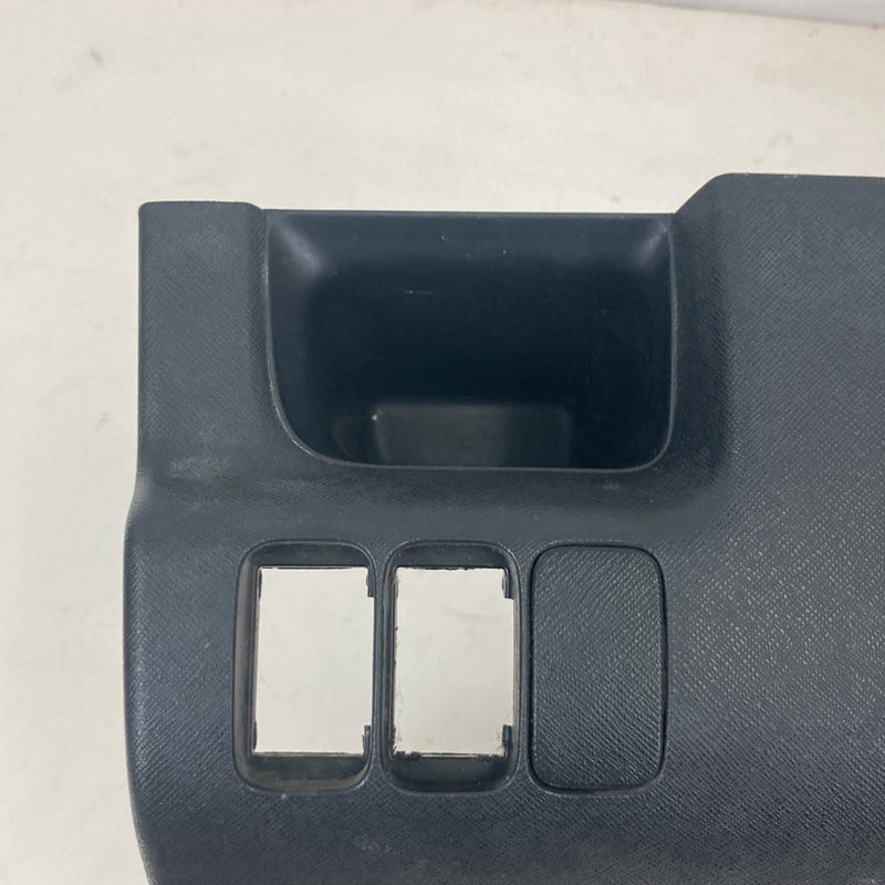 2002-2004 Honda CR-V RD2 Knee Bolster Left 77300-S9A-G101 OEM #5096M