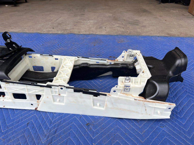2005-2011 Audi A6 Lower Center Console Heat Air Duct Assembly OEM #3393EM