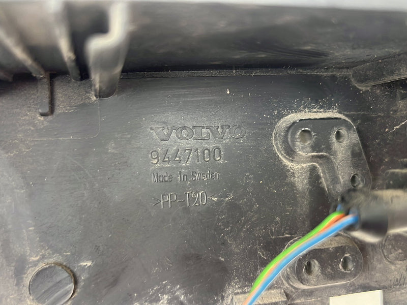1998-2000 Volvo V70 S70 Radiator Cooling Fan Relay & Air Deflector OEM #6327EM