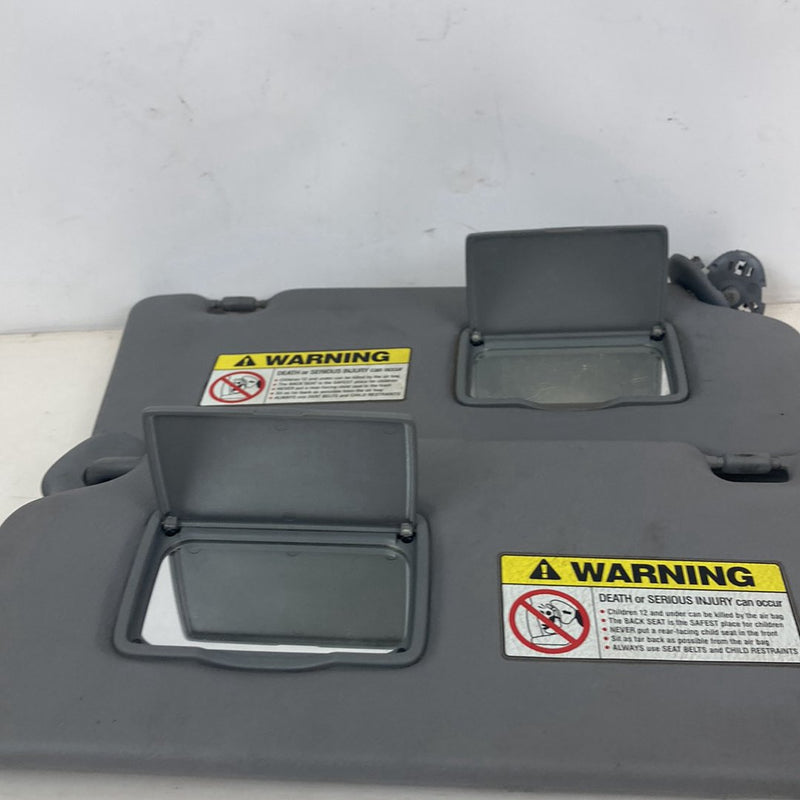 2002-2004 Honda CR-V RD2 Sun Visor Pair Gray Left Right OEM #5081M