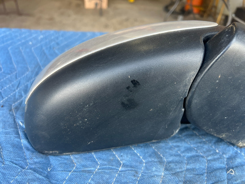 1999-2002 Chevy Silverado GM 1500 2500 Passenger Right R Side Mirror OEM #1734CN