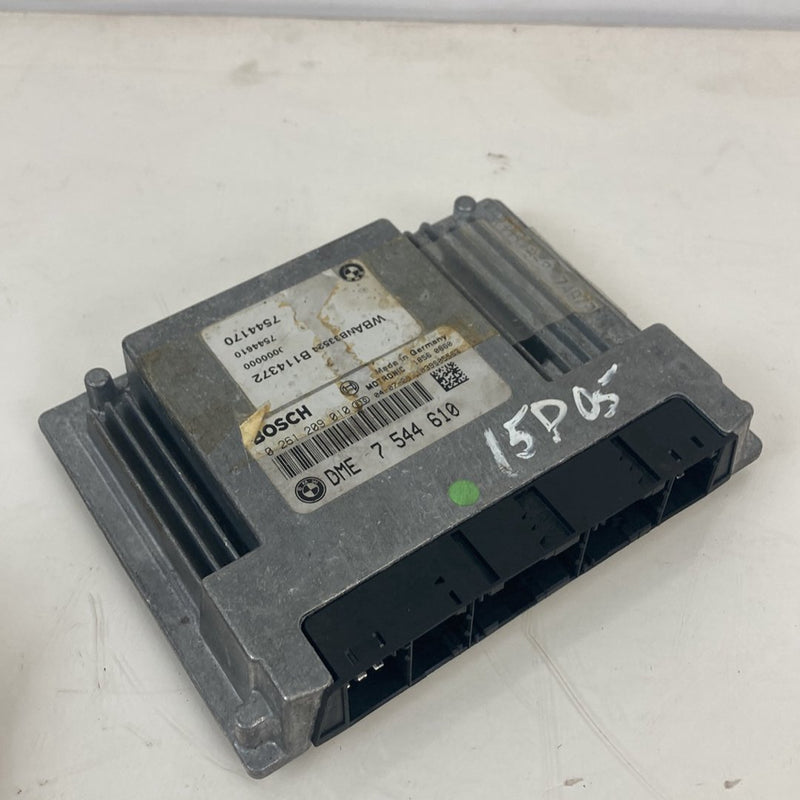 2003-2007 BMW 545i E60 Engine Control Module ECU N62 4.4L 7544610 OEM #4926M