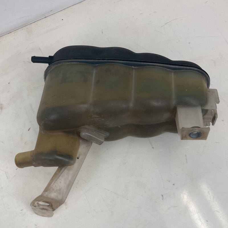 2007-2014 Chevy Silverado GMT900 Coolant Overflow Reservoir 15833723 OEM #5361M
