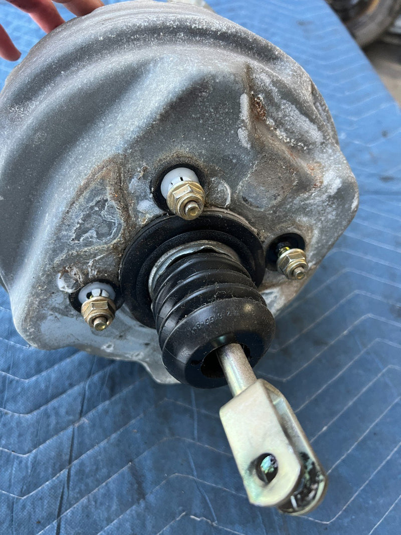 1989-1995 Volvo 740 940 Sedan Power Brake Booster & Master Cylinder OEM #3739EM