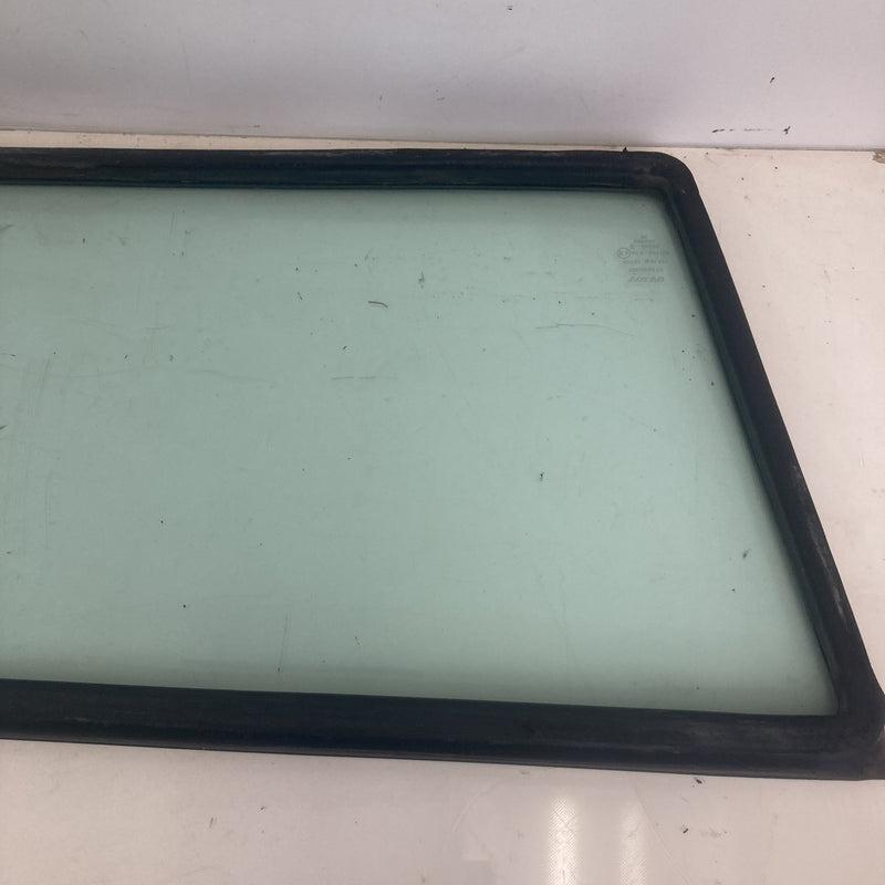 1981-1985 Volvo 240 245 Window Glass Rear Quarter Right Wagon OEM