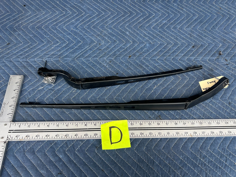 2005-2011 Audi A6 Left + Right Windshield Wiper Arm Pair 4F1 955 407 B OEM #48ZJ