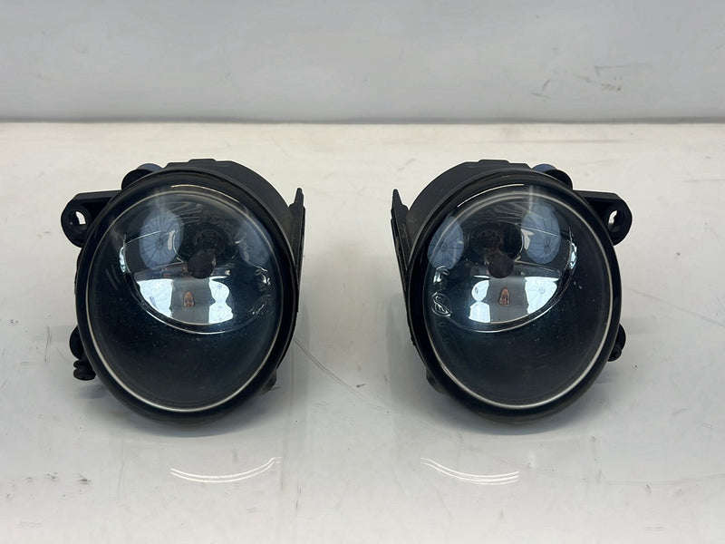 2006 BMW X5 E53 - Fog Light Pair PN: 63176920885
