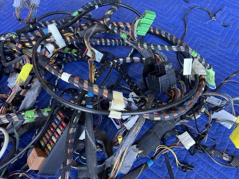 1998-2003 Jaguar XJR XJ8 X308 Chassis & Body Wiring Harness Fuse Panel #4661E