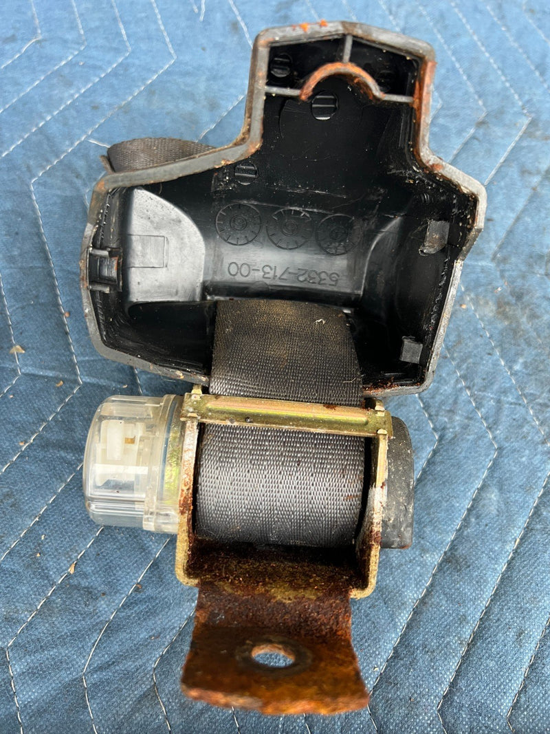 1985-1988 Suzuki Samurai SJ413 Rear Seatbelt Set Pair Retractors 5332 #2327CN