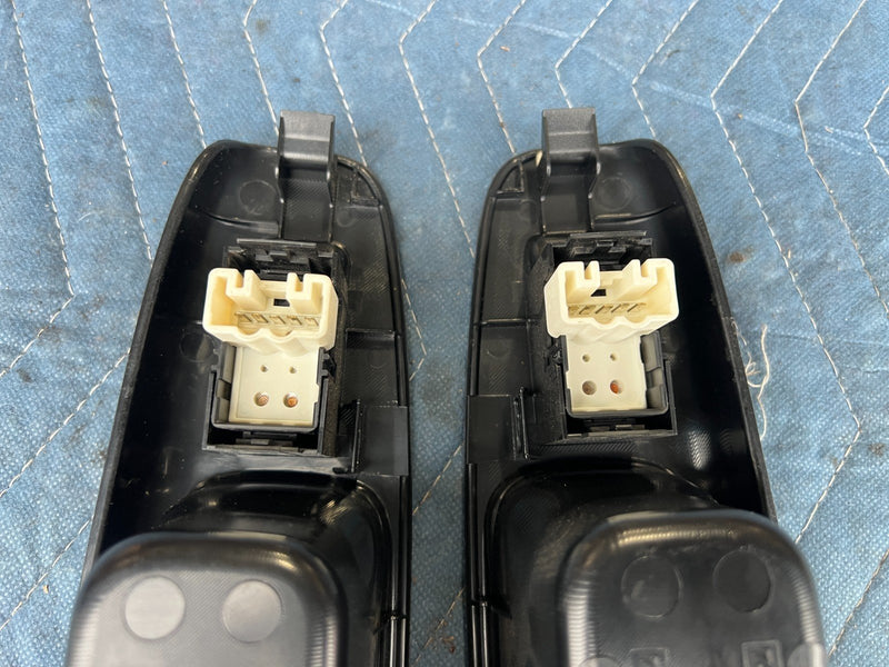 2002-2006 Toyota Camry  LH RH Left Right  Rear  Window Power  Switch  OEM #83DU