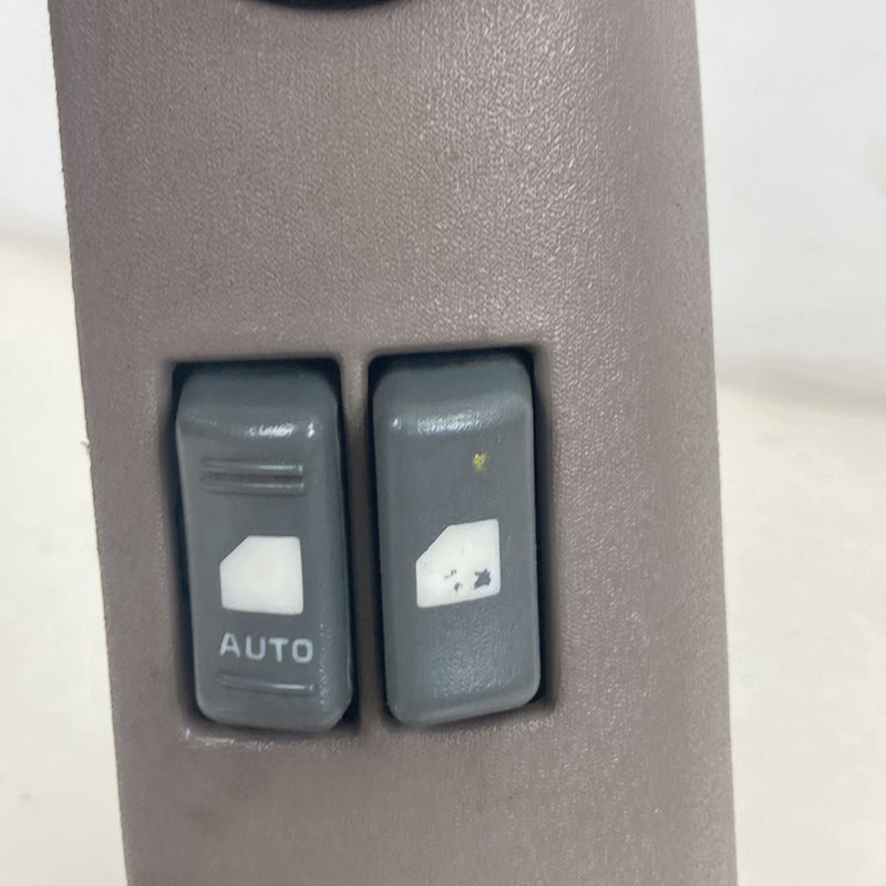1995-1998 Chevrolet Silverado 2500 GMT400 Master Window Switch 2 Door OEM